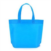 लोगो के साथ गैर बुना बैग